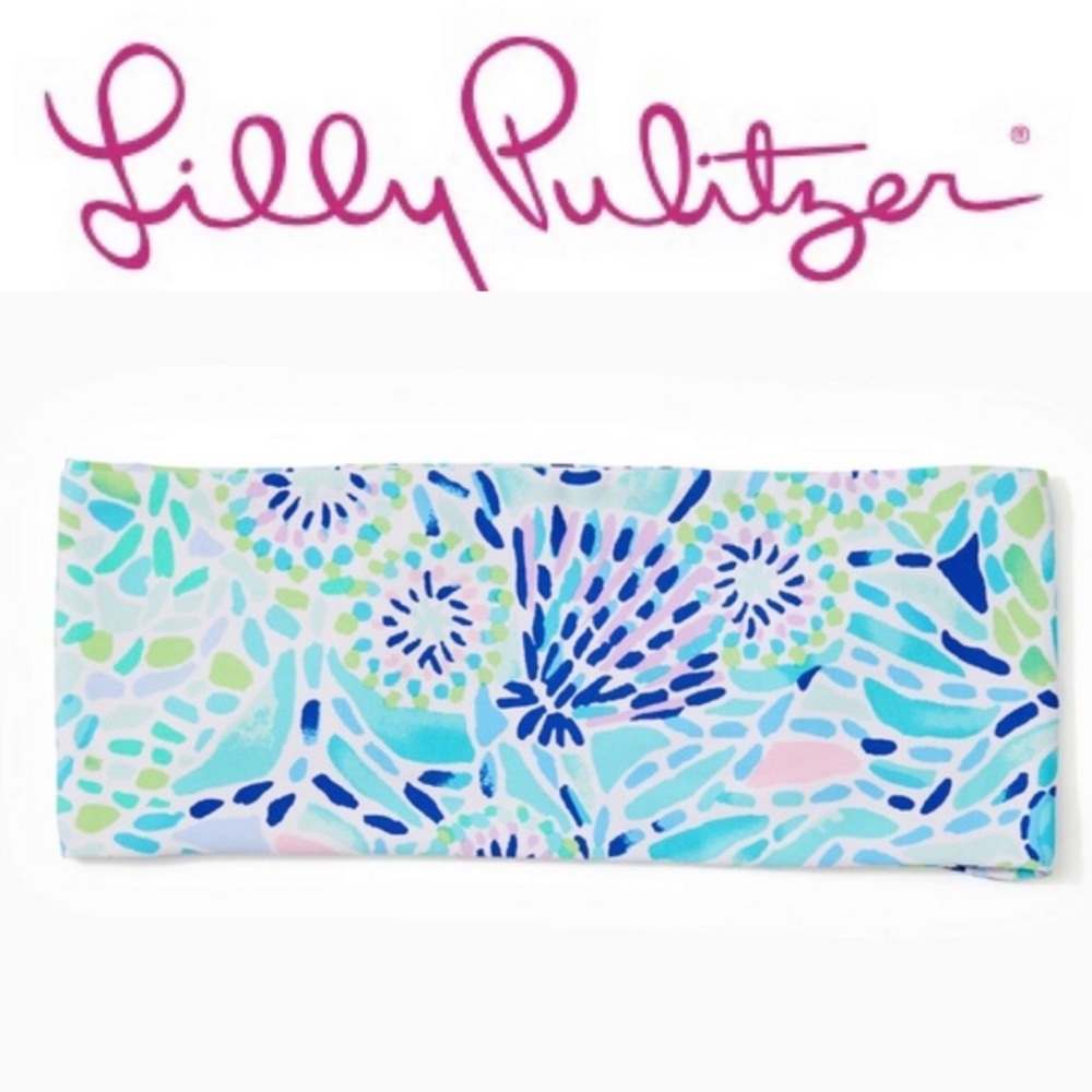 Lilly Pulitzer Chilly Lilly Button Up Headband in Blue Ibiza Open Water